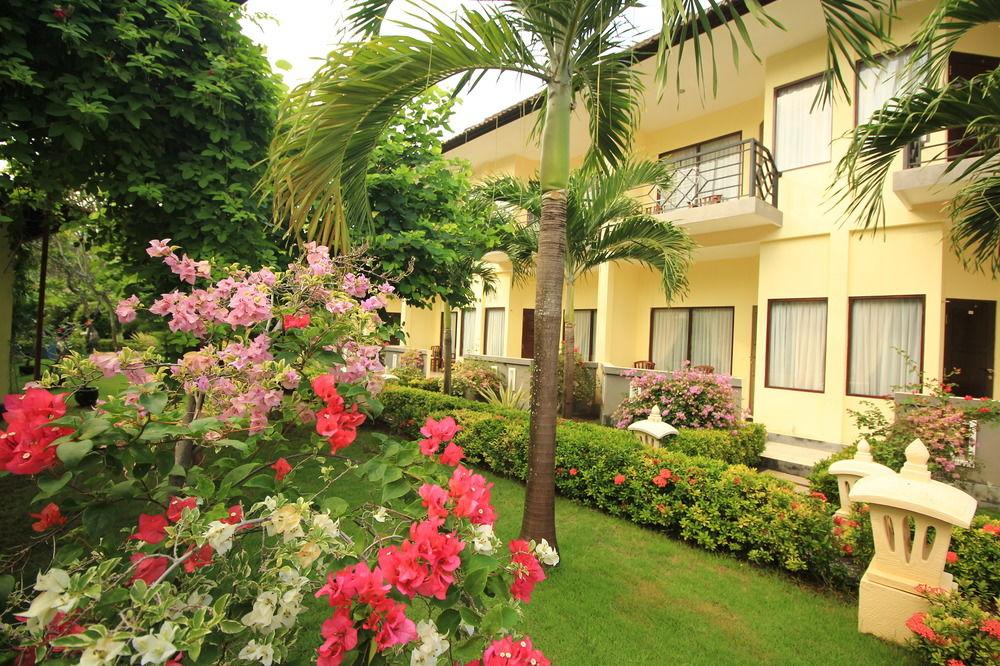 Rossa Garden Hotel Candi Dasa  Bagian luar foto
