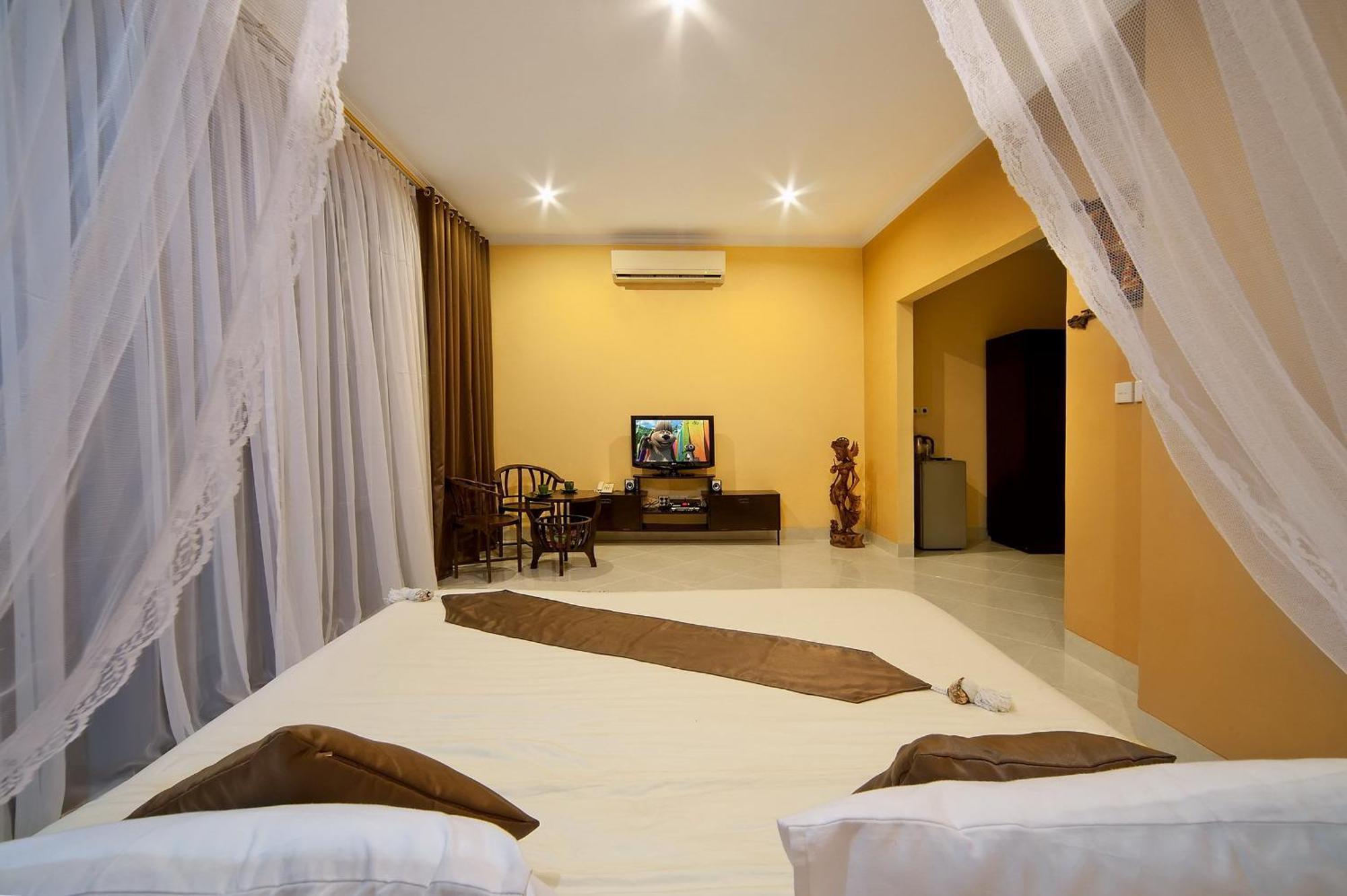 Rossa Garden Hotel Candi Dasa  Bagian luar foto