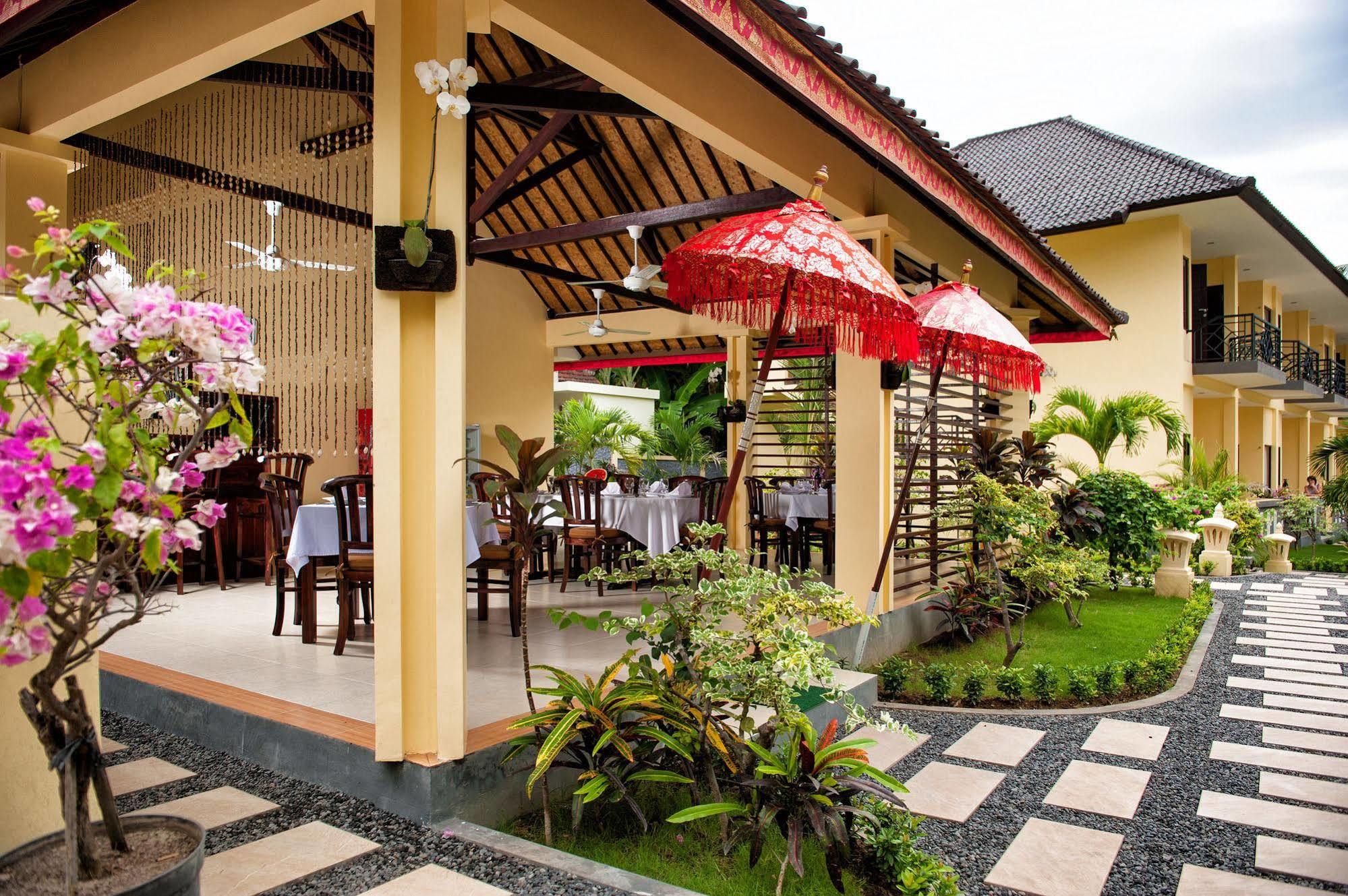 Rossa Garden Hotel Candi Dasa  Bagian luar foto