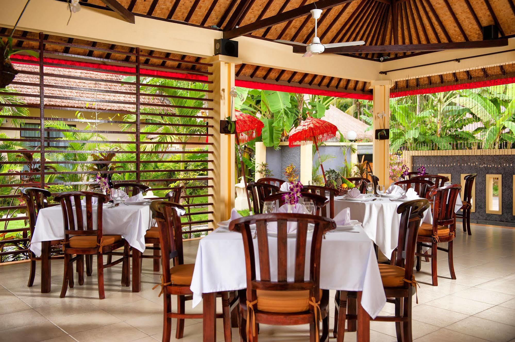 Rossa Garden Hotel Candi Dasa  Bagian luar foto